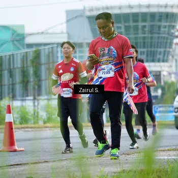 Runner Photo 5961909