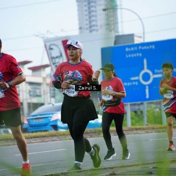 Runner Photo 5962030