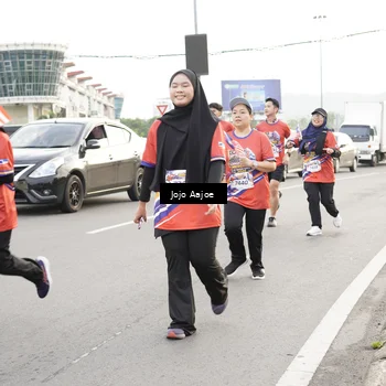 Runner Photo 5962245