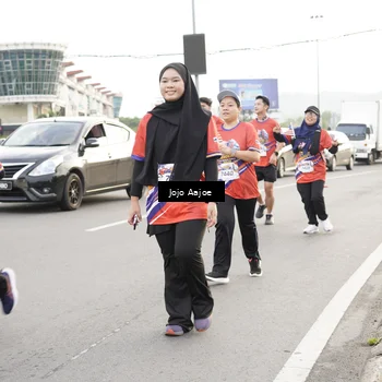 Runner Photo 5962246