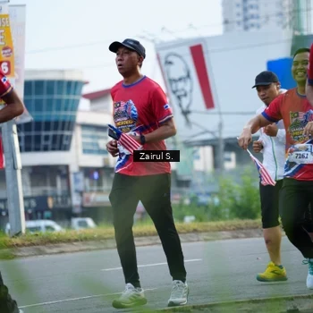 Runner Photo 5962307