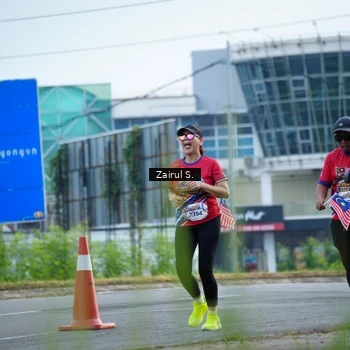 Runner Photo 5962530