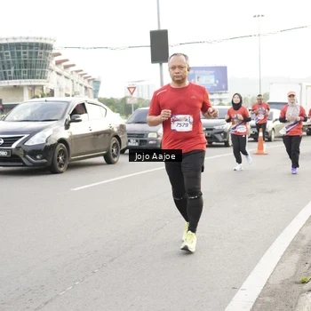 Runner Photo 5962544