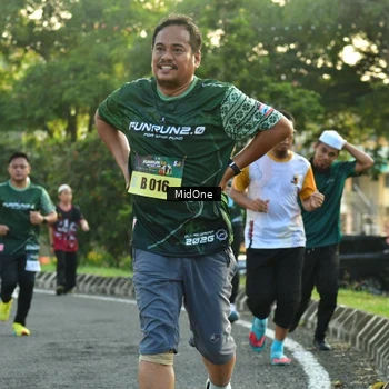 Runner Photo 5962549