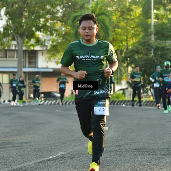 Runner Photo 5962565