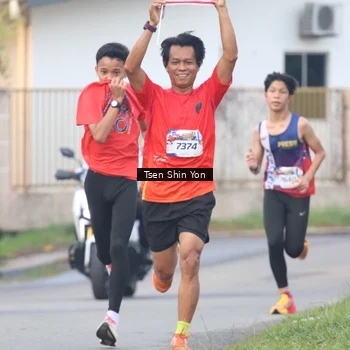 Runner Photo 5962625