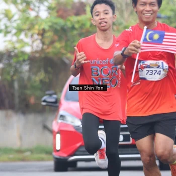 Runner Photo 5962636