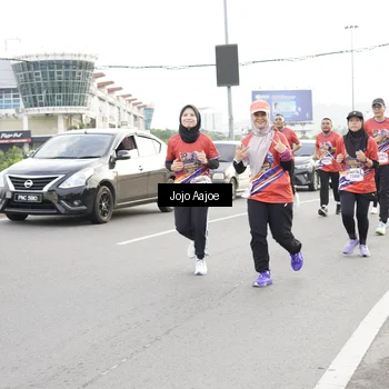 Runner Photo 5962645