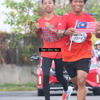 Runner Photo 5962648