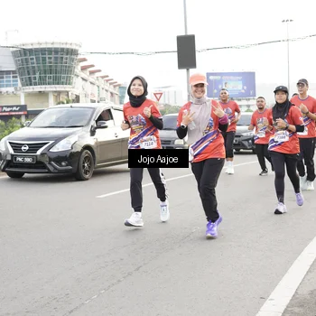 Runner Photo 5962721