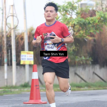 Runner Photo 5962738