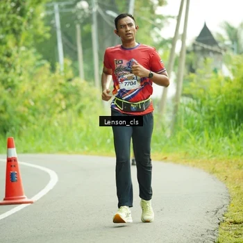 Runner Photo 5962756