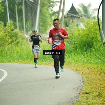 Runner Photo 5962837