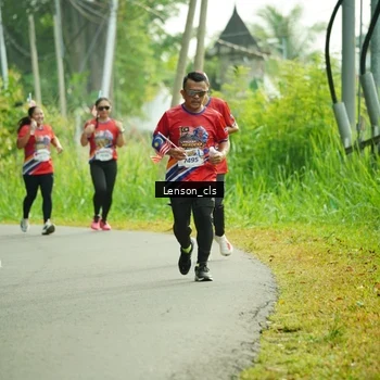 Runner Photo 5962908