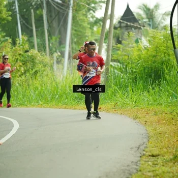 Runner Photo 5962912