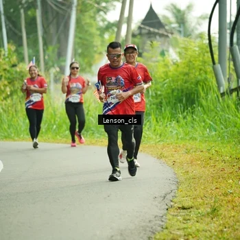 Runner Photo 5962918