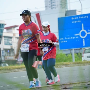 Runner Photo 5963025