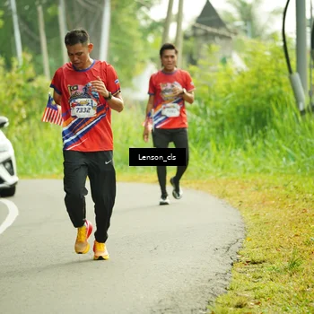 Runner Photo 5963100