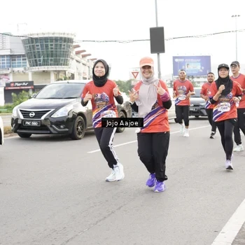 Runner Photo 5963153