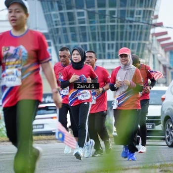 Runner Photo 5963291