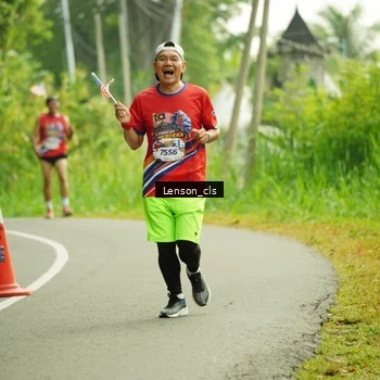 Runner Photo 5963336