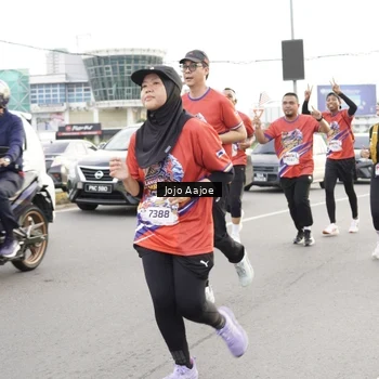 Runner Photo 5963348