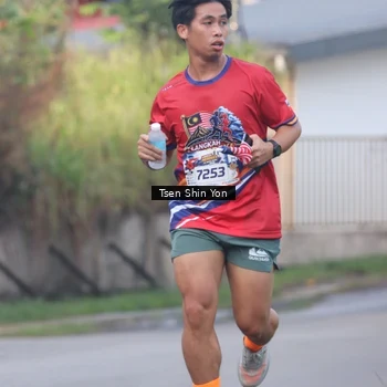 Runner Photo 5963349