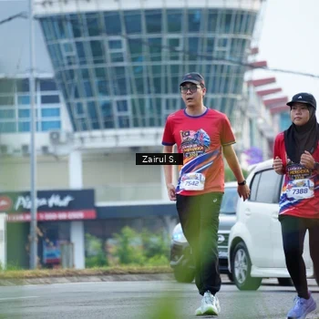 Runner Photo 5963437