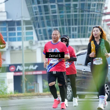 Runner Photo 5963502