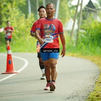 Runner Photo 5963540