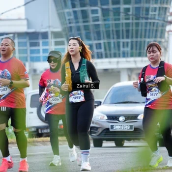 Runner Photo 5963552