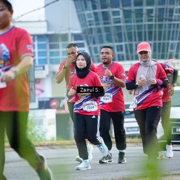 Runner Photo 5963567