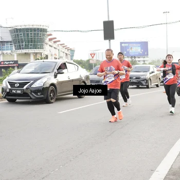 Runner Photo 5963583