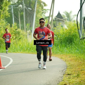 Runner Photo 5963601