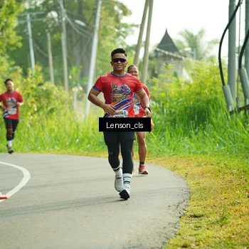 Runner Photo 5963603