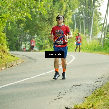 Runner Photo 5963653