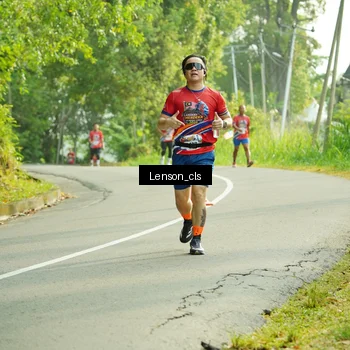 Runner Photo 5963655