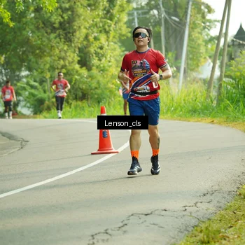 Runner Photo 5963661
