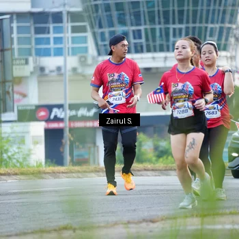 Runner Photo 5963670