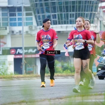 Runner Photo 5963702