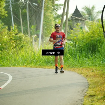 Runner Photo 5963709