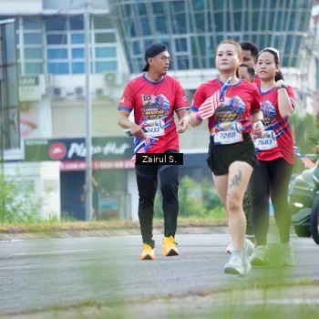 Runner Photo 5963747