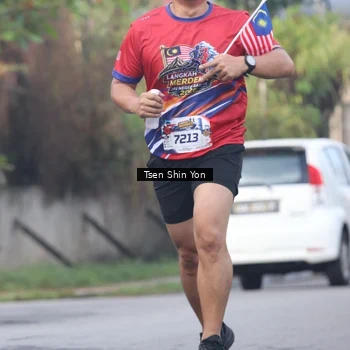Runner Photo 5963748