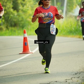 Runner Photo 5963750
