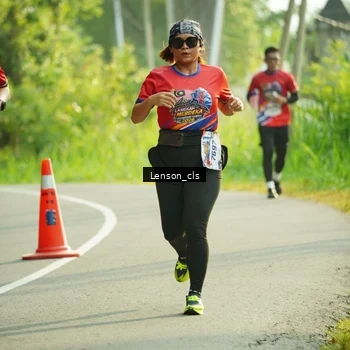 Runner Photo 5963753