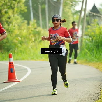 Runner Photo 5963755