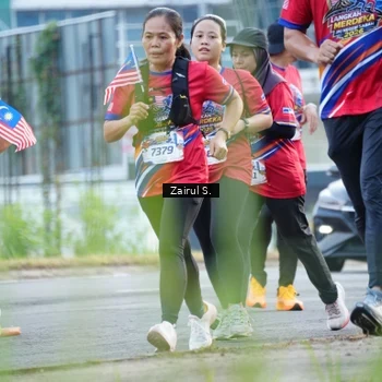 Runner Photo 5963763