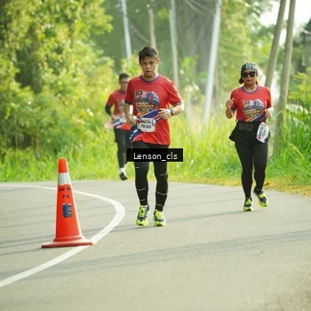 Runner Photo 5963765