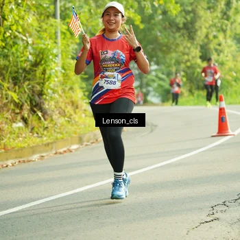 Runner Photo 5963779