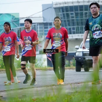 Runner Photo 5963872